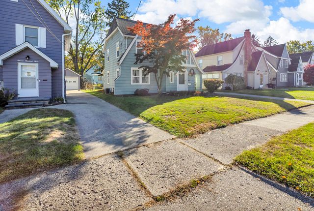 1105 S Webster Street, Jackson, MI 49203