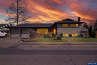 4274 5th St, Hubbard, OR 97032