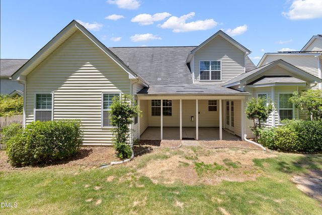 405 Braxcarr Street, Holly Springs, NC 27540