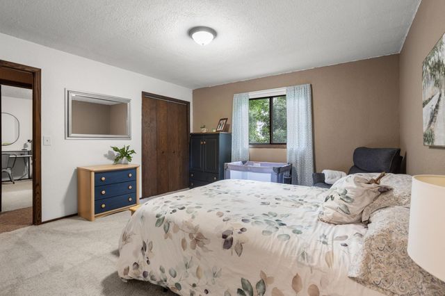 2900 16th Avenue S, Moorhead, MN 56560