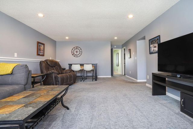 2900 16th Avenue S, Moorhead, MN 56560