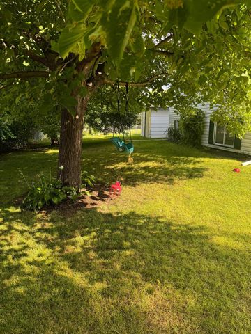 2900 16th Avenue S, Moorhead, MN 56560