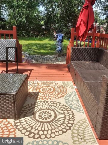 6 MORNINGSIDE DR, Pennington, NJ 08534