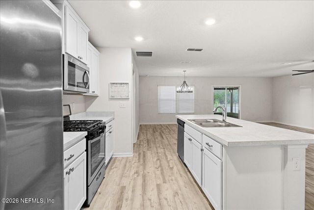 610 GRAND RESERVE Drive, Bunnell, FL 32110