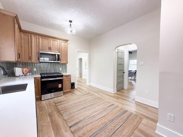 1203 E Jackson Boulevard, Elkhart, IN 46516