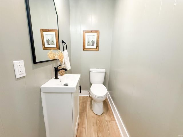 1203 E Jackson Boulevard, Elkhart, IN 46516