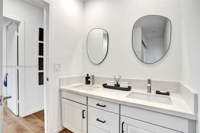 7941 SW 143rd St, Palmetto Bay, FL 33158