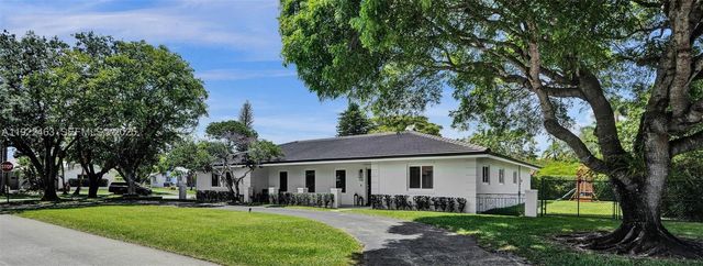 7941 SW 143rd St, Palmetto Bay, FL 33158