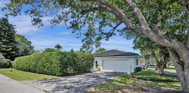 7941 SW 143rd St, Palmetto Bay, FL 33158