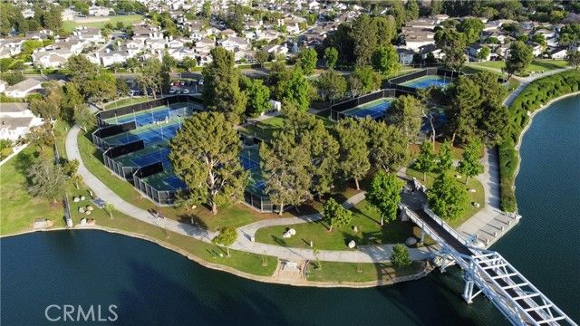 16 Claret, Irvine, CA 92614