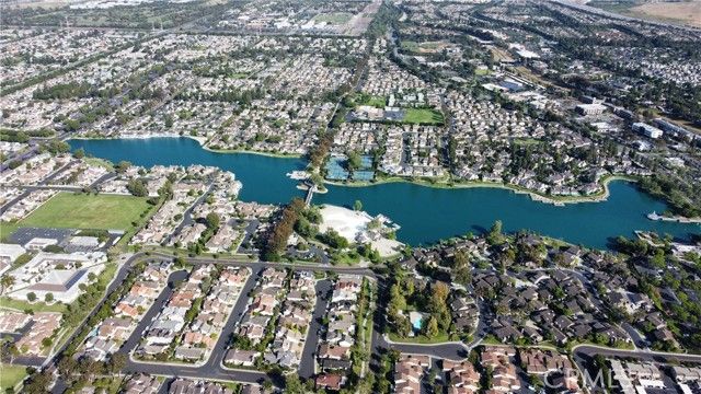 16 Claret, Irvine, CA 92614