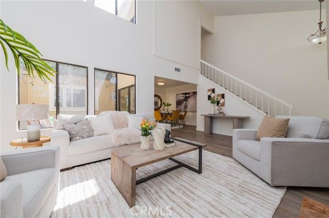 16 Claret, Irvine, CA 92614