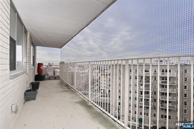 6040 Boulevard 8H, West New York, NJ 07093