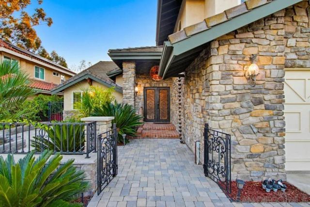 10616 Falcon Rim Pt, San Diego, CA 92131