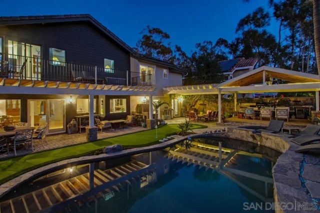 10616 Falcon Rim Pt, San Diego, CA 92131