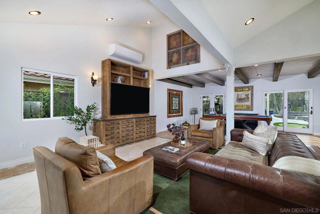 10616 Falcon Rim Pt, San Diego, CA 92131