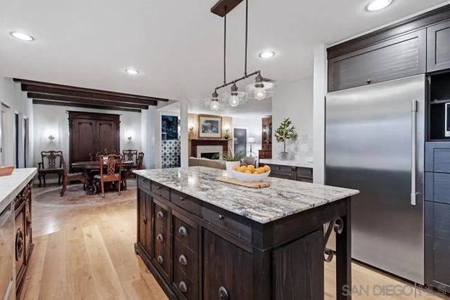 10616 Falcon Rim Pt, San Diego, CA 92131