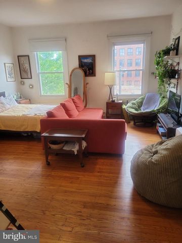 331 W GIRARD AVE, Philadelphia, PA 19123