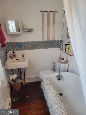 331 W GIRARD AVE, Philadelphia, PA 19123