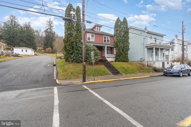 770 MAIN ST, Lykens, PA 17048