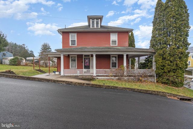 770 MAIN ST, Lykens, PA 17048