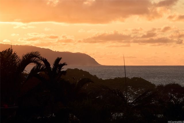 61-1010 Tutu Place, Haleiwa, HI 96712