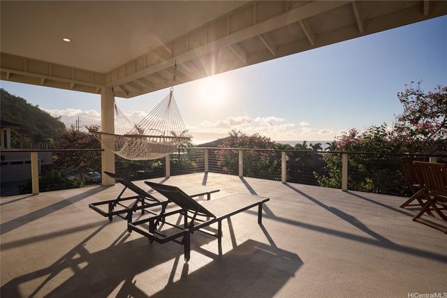 61-1010 Tutu Place, Haleiwa, HI 96712