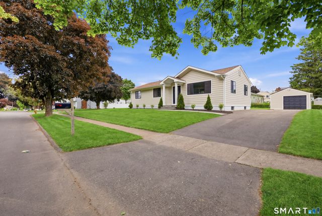 110 Russell Road, Stratford, CT 06614