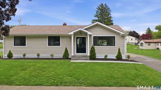 110 Russell Road, Stratford, CT 06614