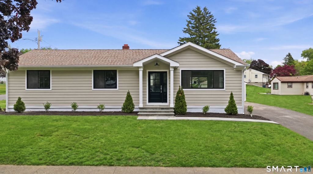 110 Russell Road, Stratford, CT 06614