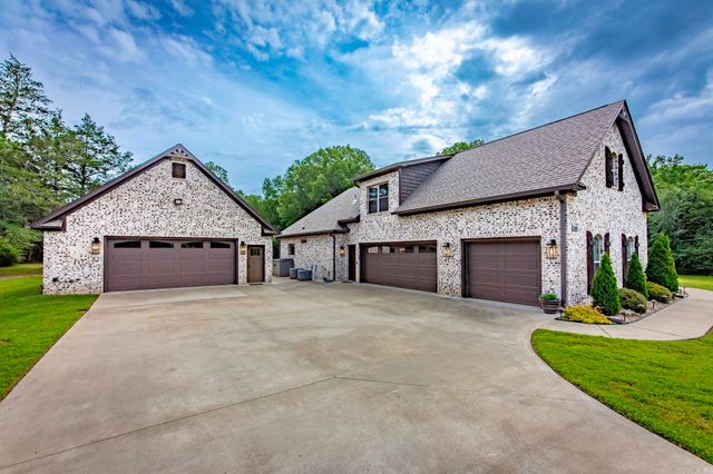 3100 York Ln, Conway, AR 72034