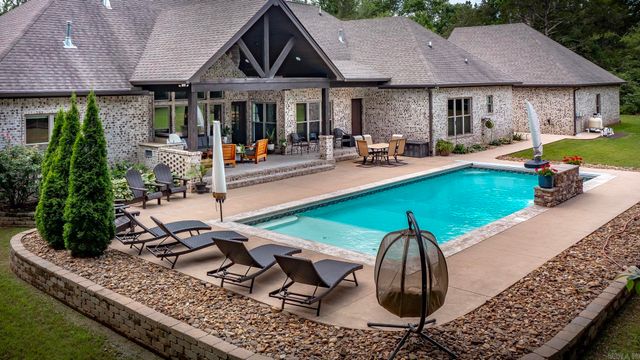 3100 York Ln, Conway, AR 72034
