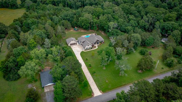 3100 York Ln, Conway, AR 72034