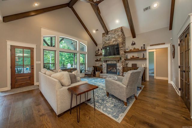 3100 York Ln, Conway, AR 72034