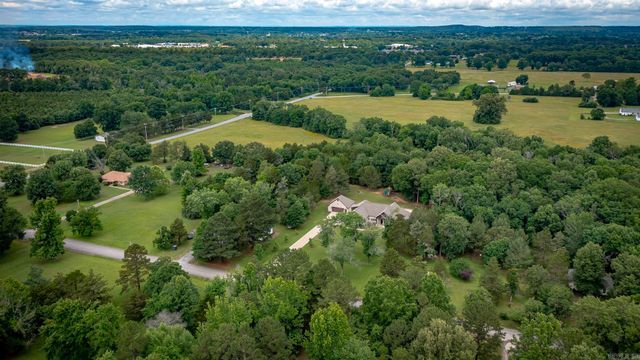 3100 York Ln, Conway, AR 72034