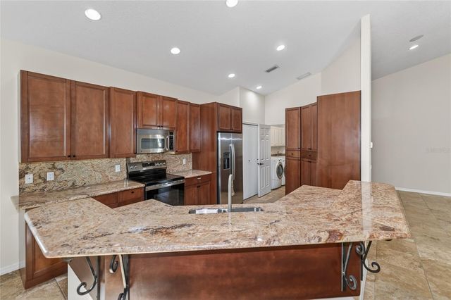 8124 TABBYSTONE PLACE, Bradenton, FL 34201