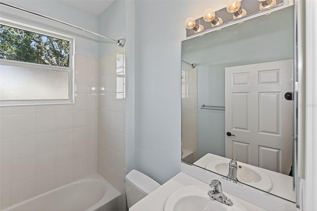 8124 TABBYSTONE PLACE, Bradenton, FL 34201