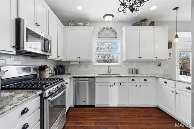 408 Hollowgate Court, Lake St Louis, MO 63367