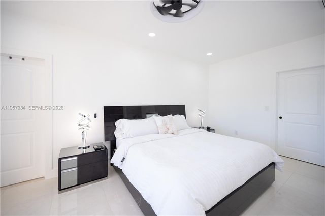 1046 NE 17th Ter, Homestead, FL 33033