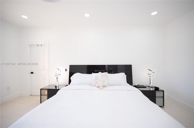 1046 NE 17th Ter, Homestead, FL 33033