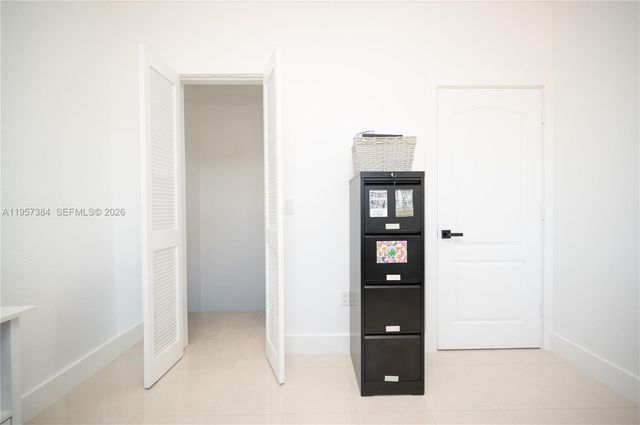 1046 NE 17th Ter, Homestead, FL 33033