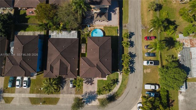 1046 NE 17th Ter, Homestead, FL 33033