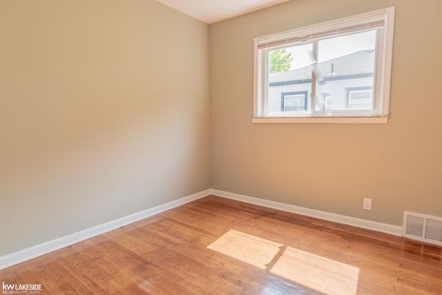 23636 Beverly Street, St Clair Shores, MI 48082