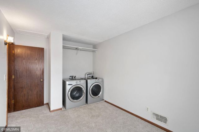 15740 Harmony Way, Apple Valley, MN 55124