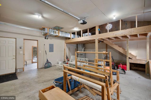 15740 Harmony Way, Apple Valley, MN 55124