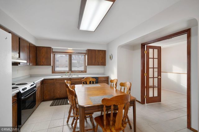 15740 Harmony Way, Apple Valley, MN 55124