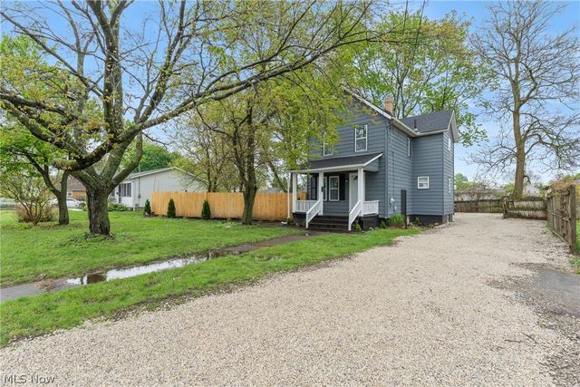 2014 25th Street NE, Canton, OH 44705