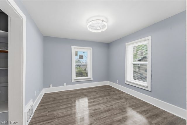 2014 25th Street NE, Canton, OH 44705