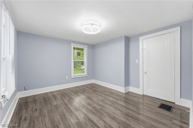 2014 25th Street NE, Canton, OH 44705
