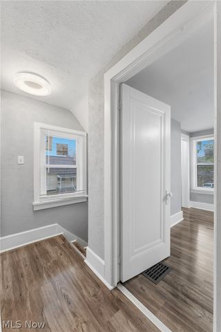 2014 25th Street NE, Canton, OH 44705